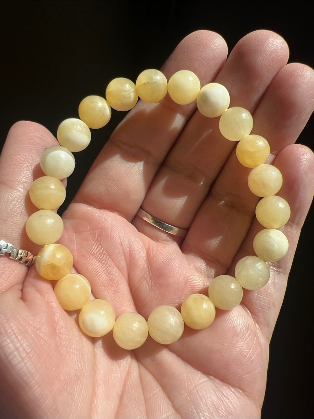 Yellow Calcite beaded strech bracelet 8mm Size 6.5